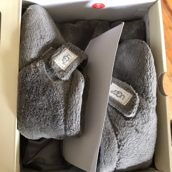 UGG Shoes Infant Grey Ugg Boots With Blanket Included Poshmark